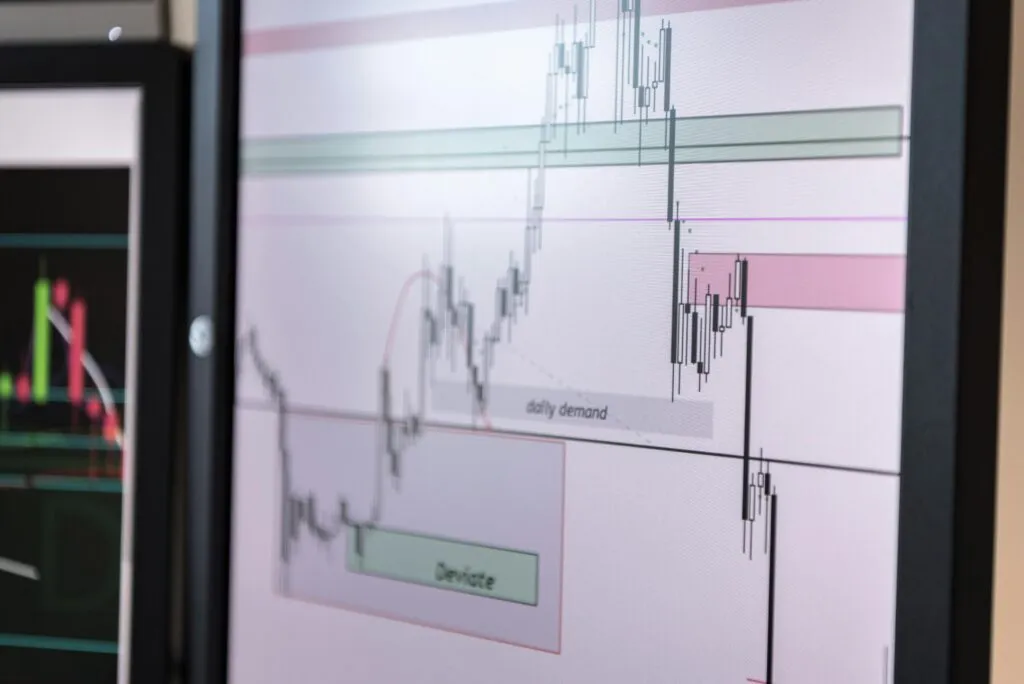Borsa yatırımlarını temsil eden grafik ve görsel